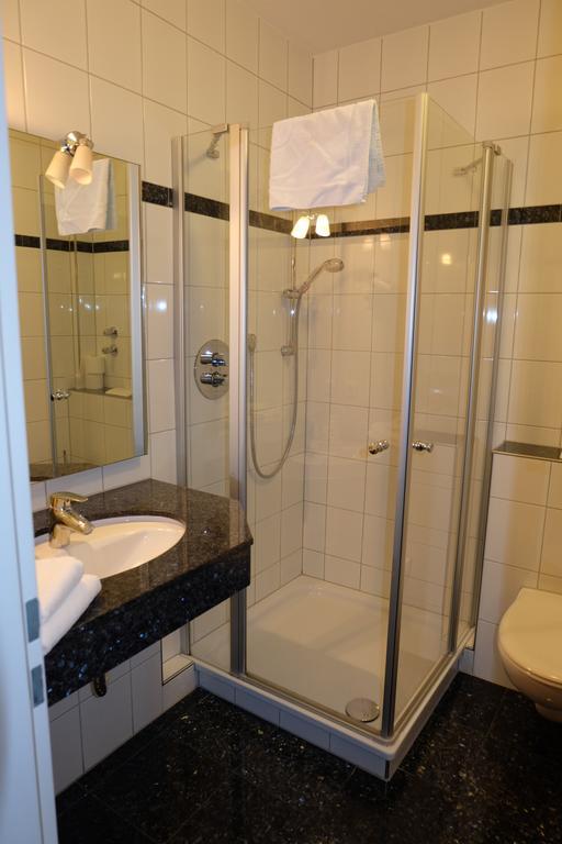 Hotel Zum Weissen Ross Winsen  Eksteriør bilde